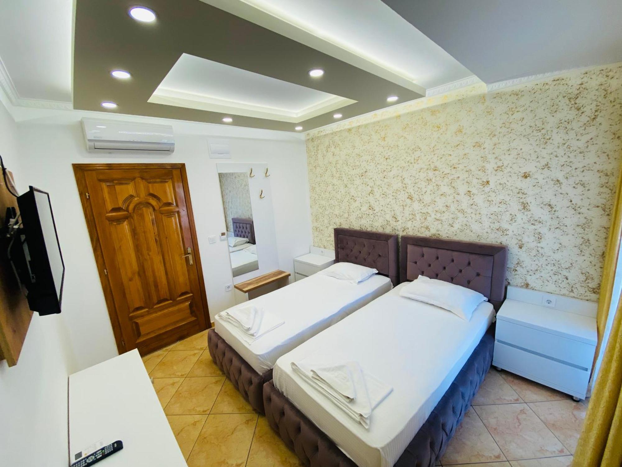 Apart Hotel Llolla Ulcinj Ruang foto