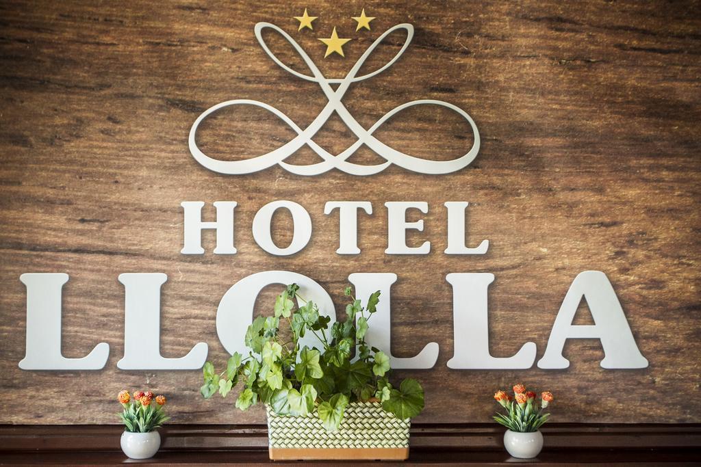 Apart Hotel Llolla Ulcinj Bagian luar foto