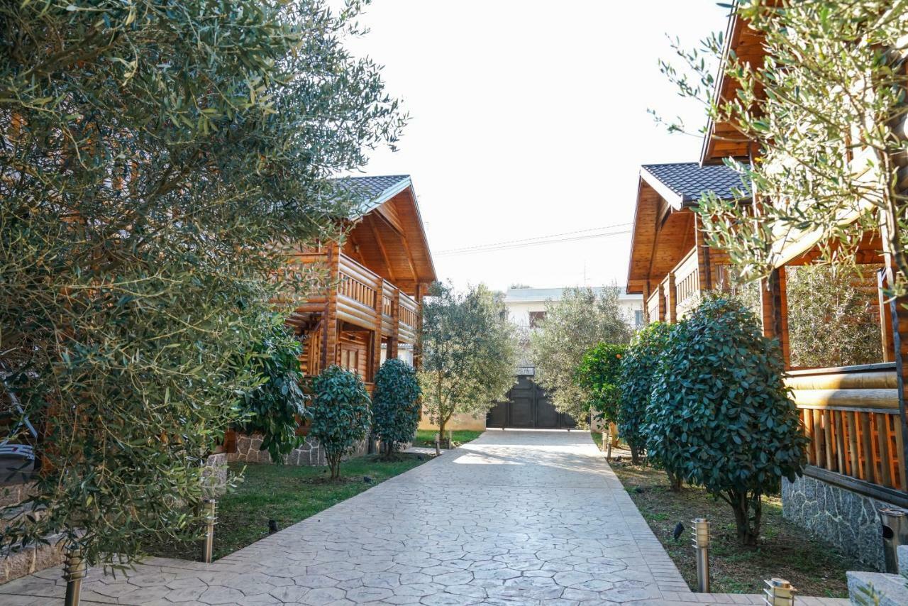 Apart Hotel Llolla Ulcinj Bagian luar foto