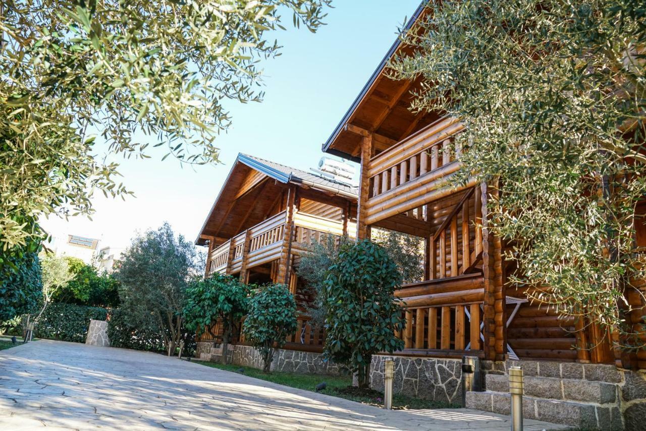 Apart Hotel Llolla Ulcinj Bagian luar foto